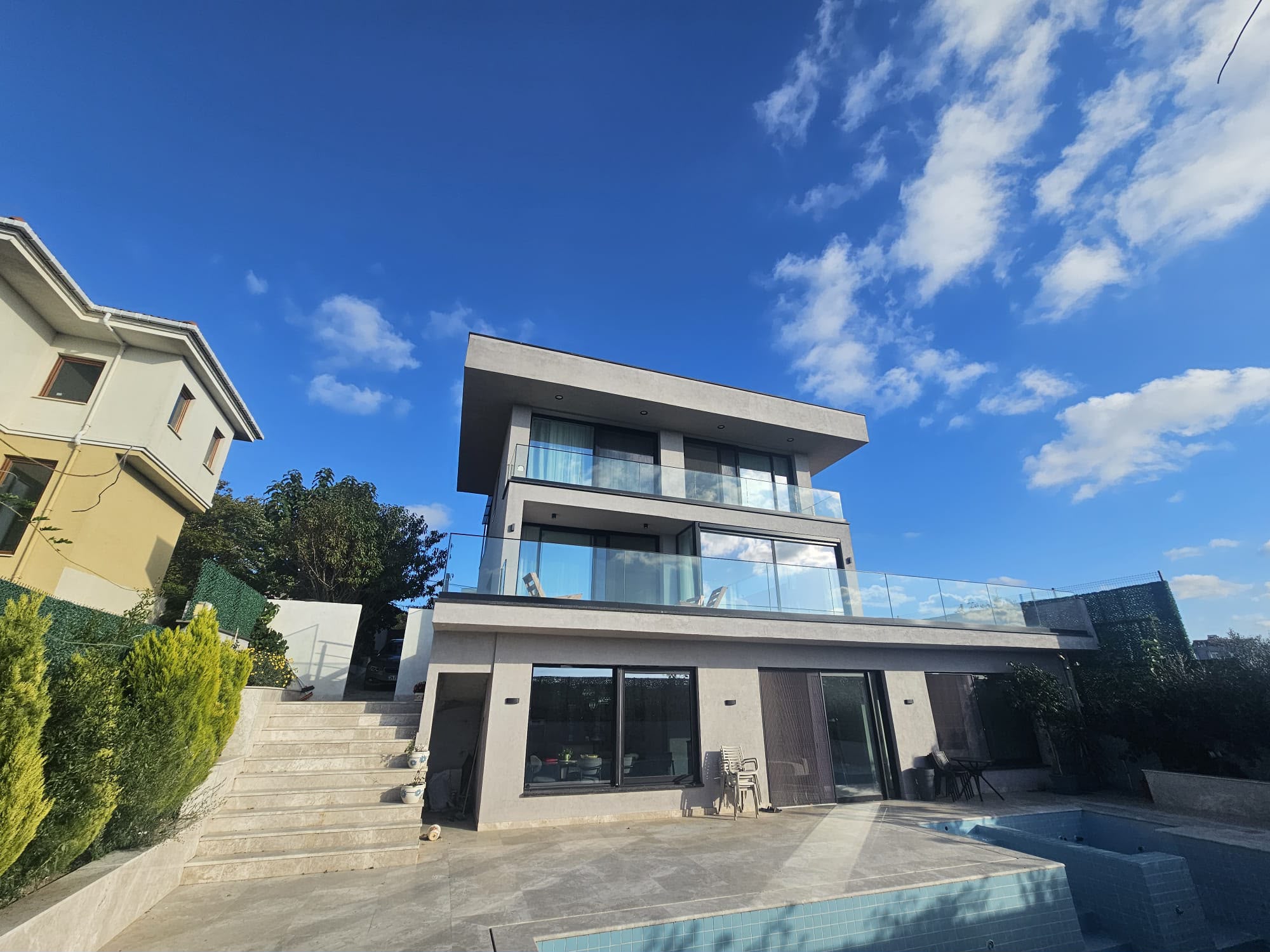 Beykoz villa projesinin dış görünüşü